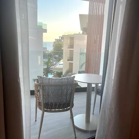 Andon Lapa & Hotel 4*